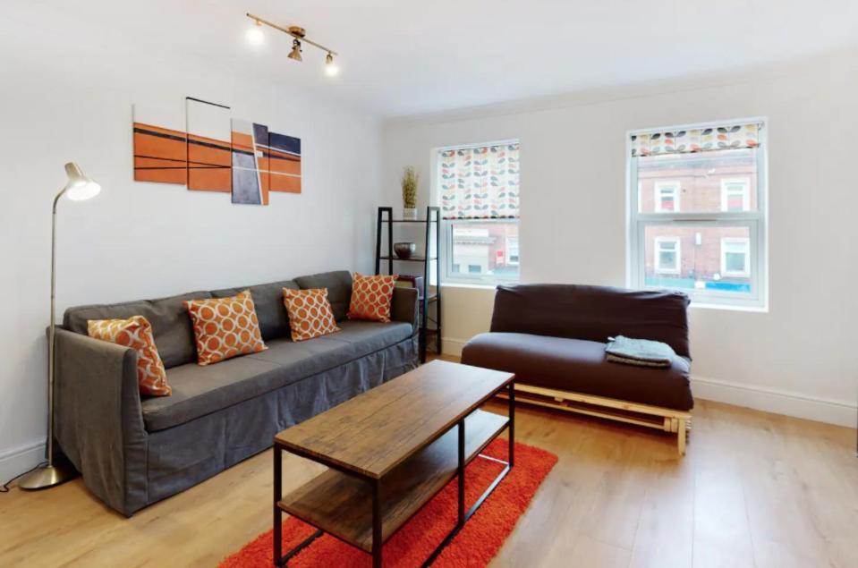 Modern Split Level 1 Bedroom Flat In Aldgate 伦敦 外观 照片